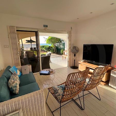 Caro'S Beachfront Trou-aux-Biches Exterior foto