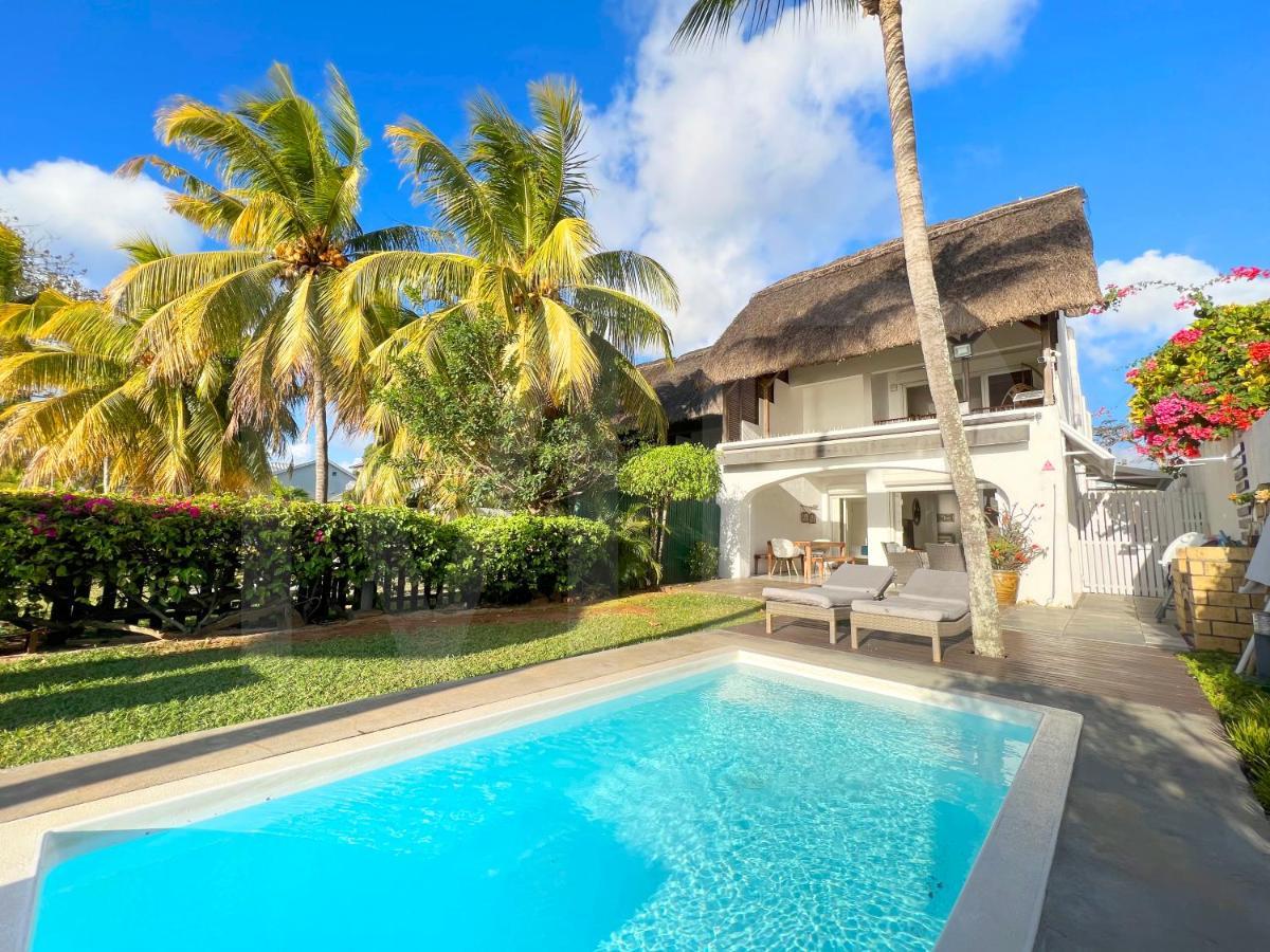 Caro'S Beachfront Trou-aux-Biches Exterior foto