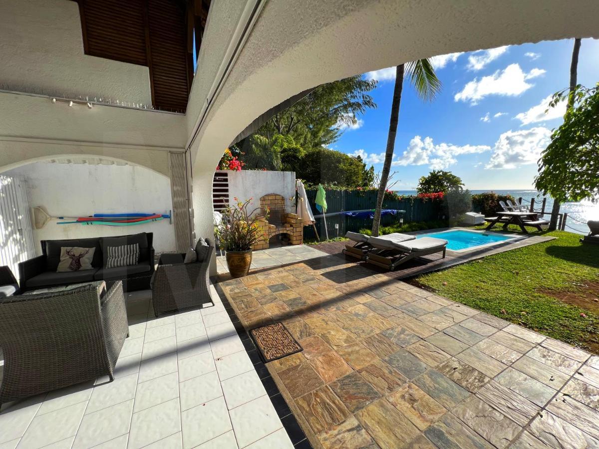 Caro'S Beachfront Trou-aux-Biches Exterior foto