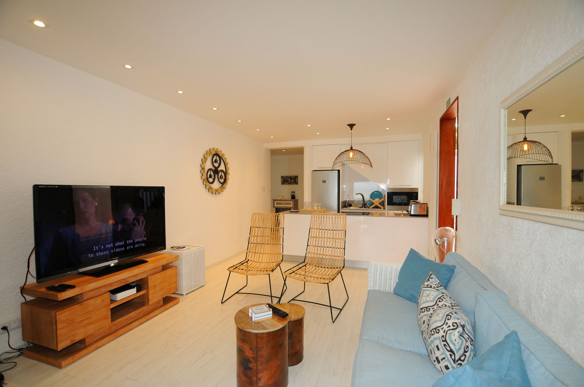 Caro'S Beachfront Trou-aux-Biches Exterior foto