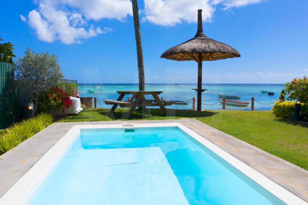 Caro'S Beachfront Trou-aux-Biches Exterior foto